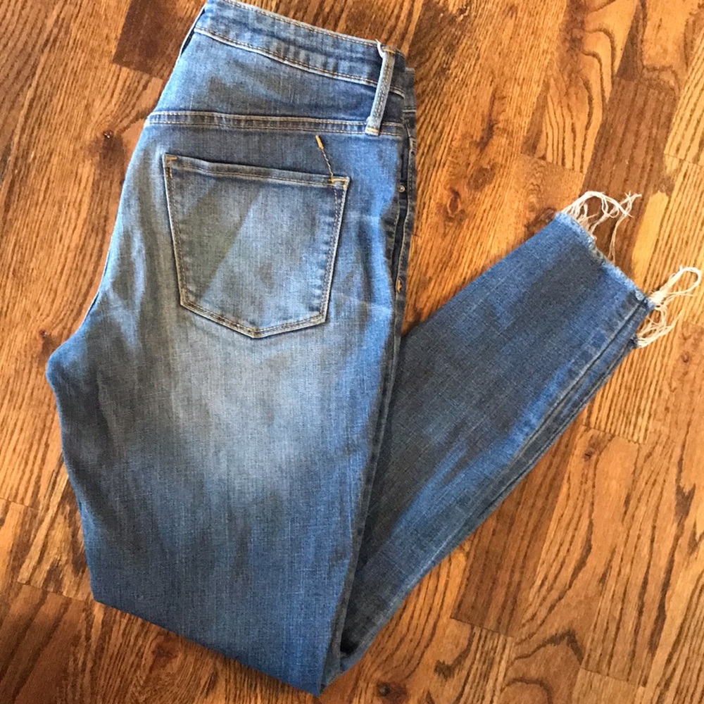 Mossimo High Rise Distressed Jegging - Picture 4 of 11